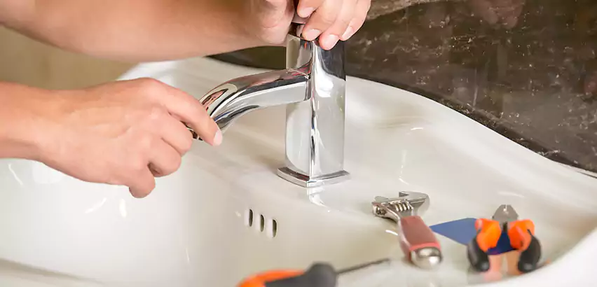Bathtub Faucet Replacement in Waterbury